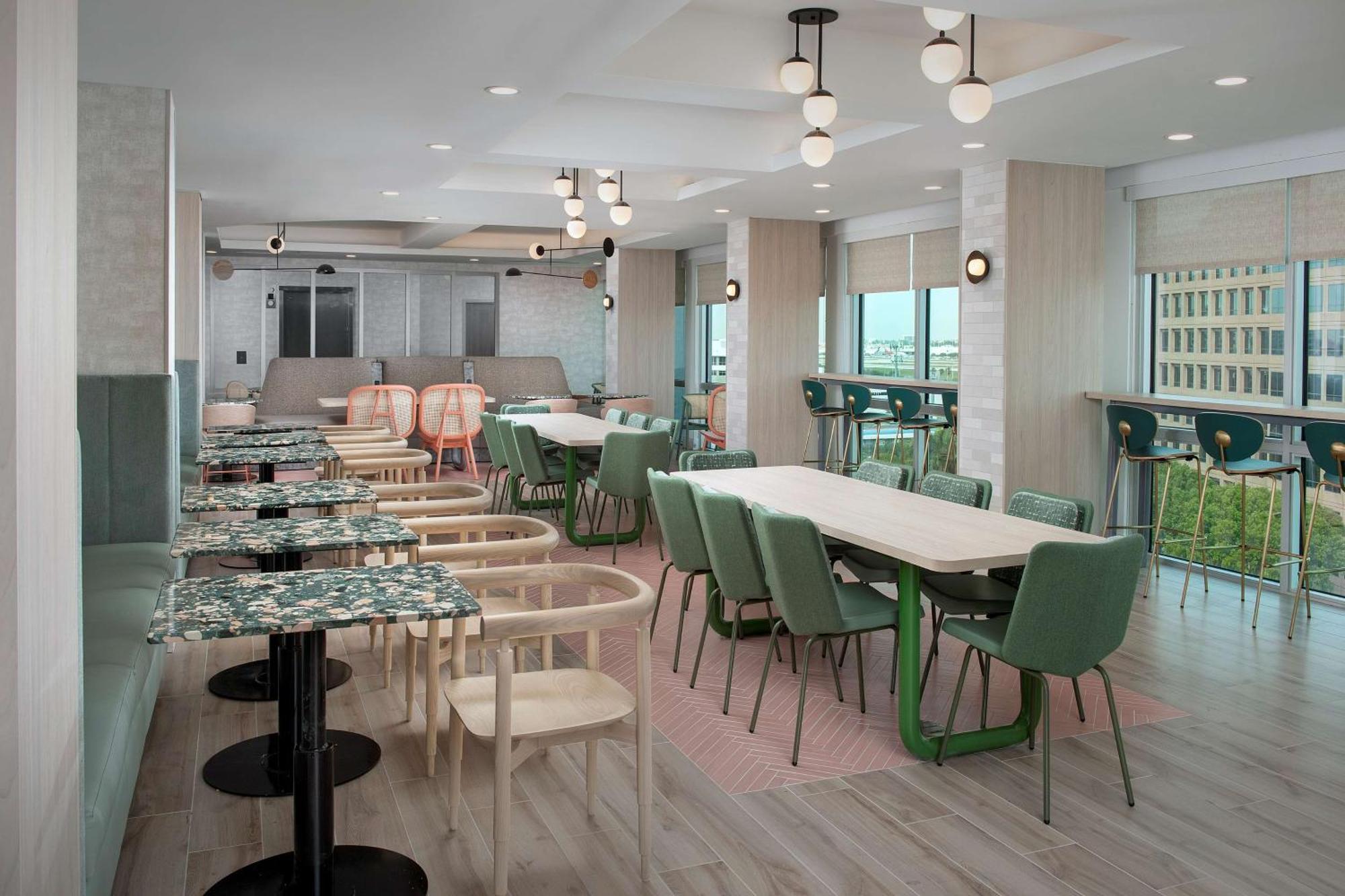 Tru By Hilton Miami Airport South Blue Lagoon, Fl Miami Springs Bagian luar foto